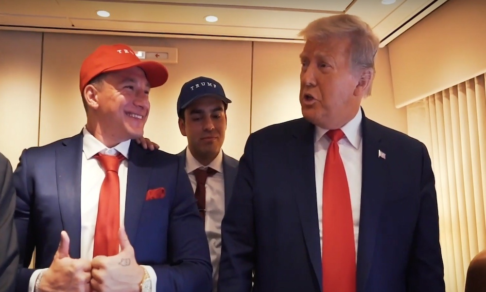 NELK Boys vieraili Donald Trumpin Air Force One -lentokoneessa, kun Yhdysvaltojen vaalikampanjat olivat täydessä vauhdissaan.